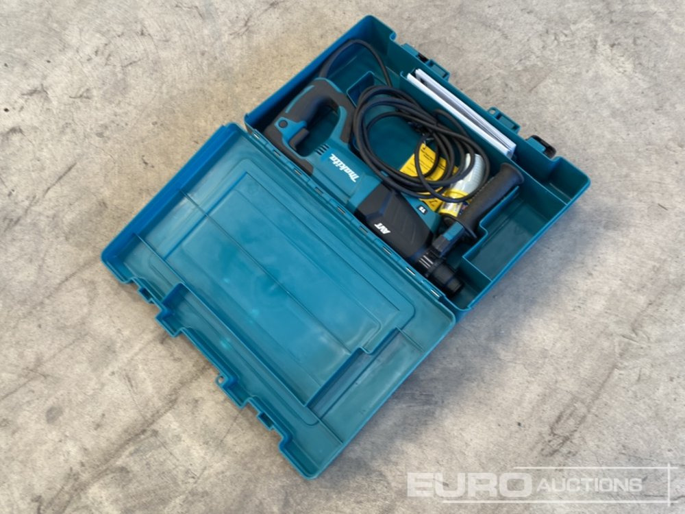Unused Makita HR2641 SDS 110v 2 Speed Hammer Drill - معدات الانشاءات: صورة 5 Unused Makita HR2641 SDS 110v 2 Speed Hammer Drill - معدات الانشاءات: صورة 5