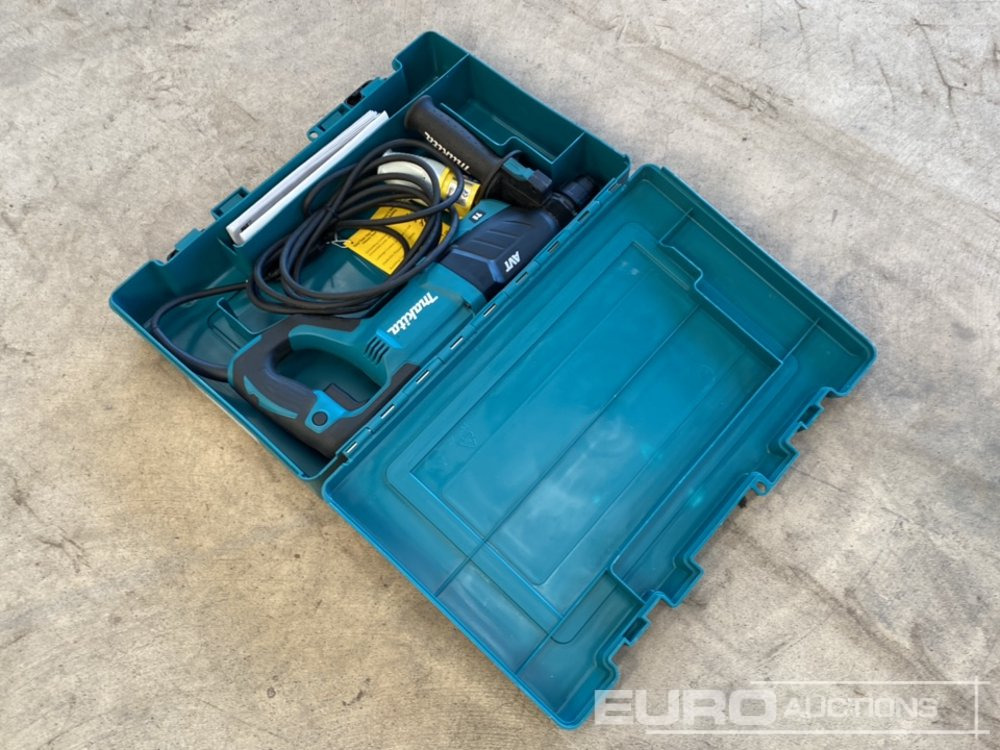 Unused Makita HR2641 SDS 110v 2 Speed Hammer Drill - معدات الانشاءات: صورة 3 Unused Makita HR2641 SDS 110v 2 Speed Hammer Drill - معدات الانشاءات: صورة 3