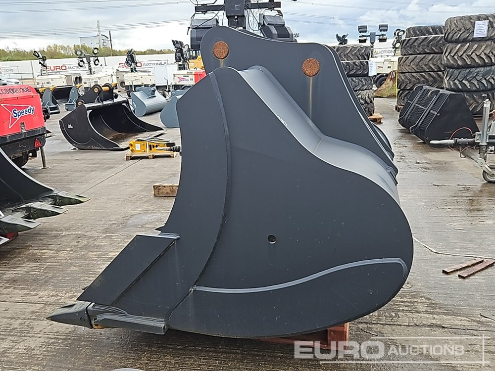 Unused Miller 70" Digging Bucket 90mm Pin to suit 30 Ton Excavator - بكت: صورة 2 Unused Miller 70" Digging Bucket 90mm Pin to suit 30 Ton Excavator - بكت: صورة 2