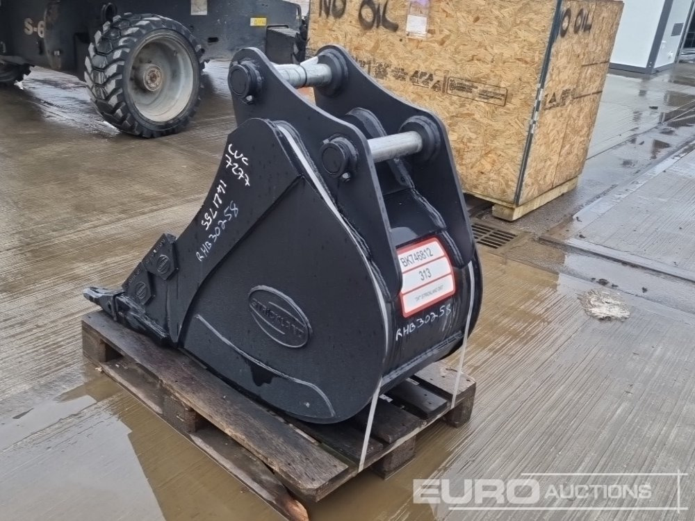 Unused Strickland 24" Digging Bucket 65mm Pin to suit 13 Ton Excavator - بكت: صورة 3 Unused Strickland 24" Digging Bucket 65mm Pin to suit 13 Ton Excavator - بكت: صورة 3