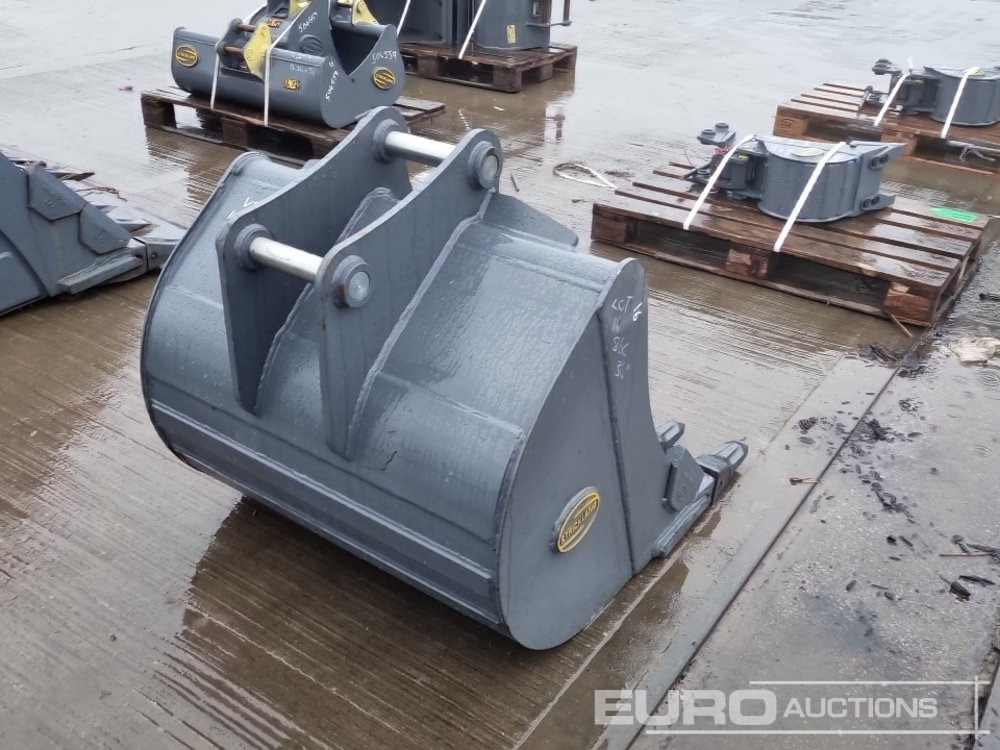 Unused Strickland 36" Digging Bucket 45mm Pin to suit 4-6 Ton Excavator - بكت: صورة 5 Unused Strickland 36" Digging Bucket 45mm Pin to suit 4-6 Ton Excavator - بكت: صورة 5