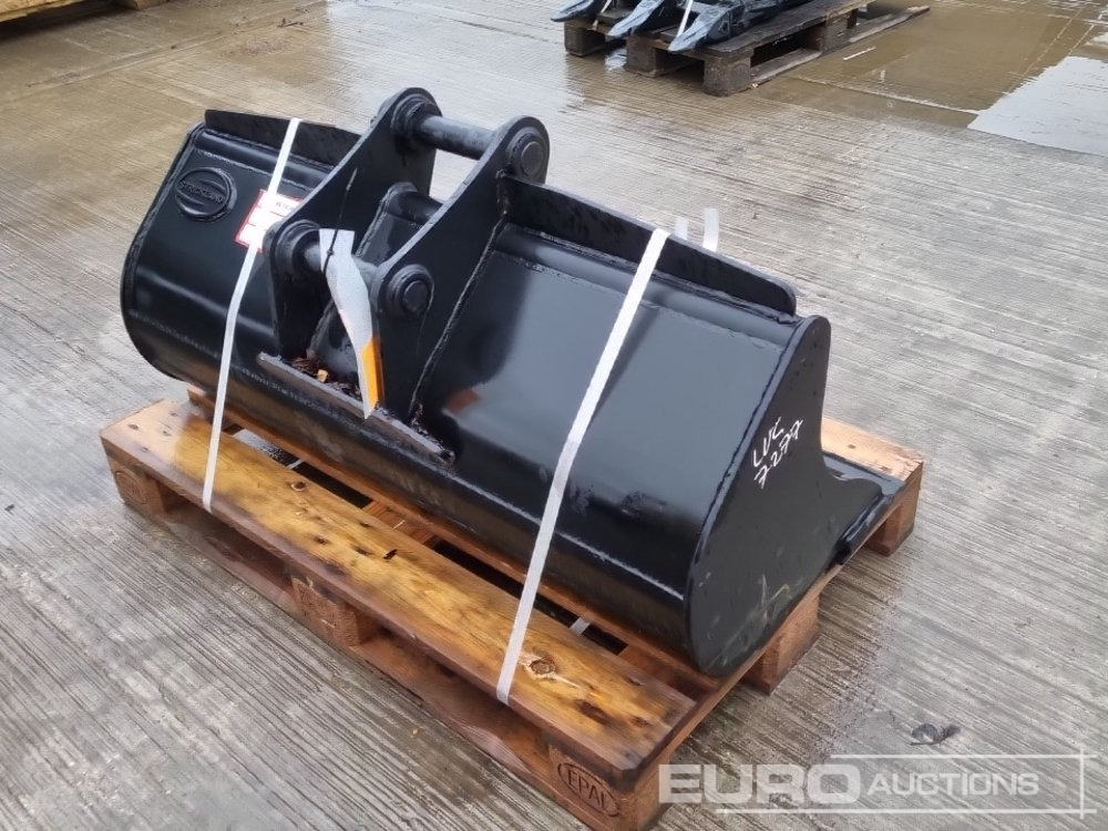 Unused Strickland 48" Ditching Bucket 45mm Pin to suit 4-6 Ton Excavator - بكت: صورة 5 Unused Strickland 48" Ditching Bucket 45mm Pin to suit 4-6 Ton Excavator - بكت: صورة 5
