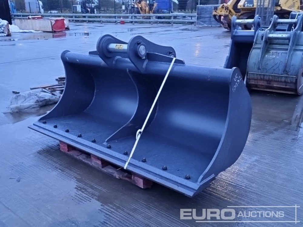 Unused Strickland 84" Ditching Bucket 80mm Pin to suit 20 Ton Excavator - بكت: صورة 1 Unused Strickland 84" Ditching Bucket 80mm Pin to suit 20 Ton Excavator - بكت: صورة 1