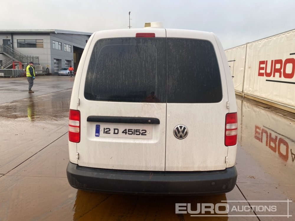 Volkswagen Caddy - شاحنة توصيل مغلقة: صورة 4 Volkswagen Caddy - شاحنة توصيل مغلقة: صورة 4