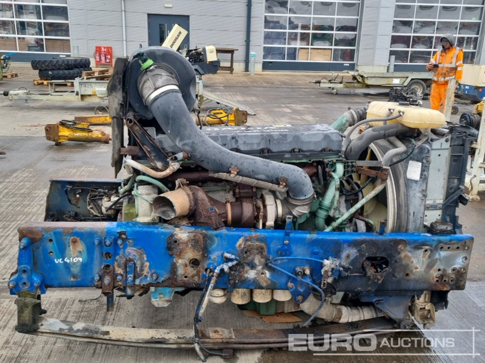 Volvo 6 Cylinder Engine - محرك: صورة 2 Volvo 6 Cylinder Engine - محرك: صورة 2