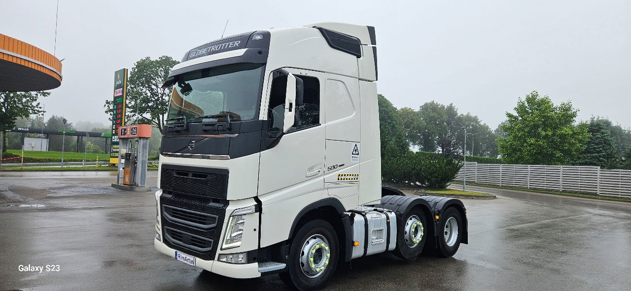 Volvo FH 500 - مقطورة السحب: صورة 1 Volvo FH 500 - مقطورة السحب: صورة 1