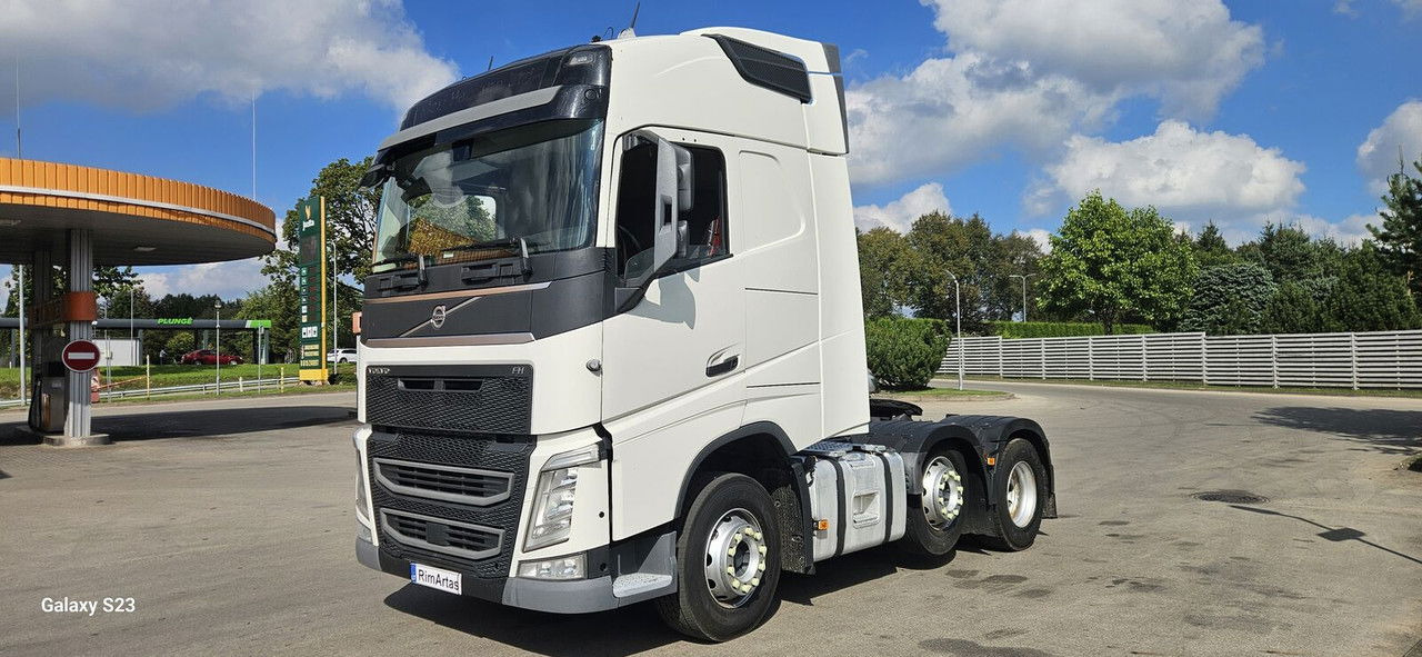 Volvo FH 500 - مقطورة السحب: صورة 2 Volvo FH 500 - مقطورة السحب: صورة 2