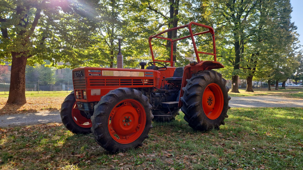 Trattore usato Same MINITAURUS 60 Synchro - جرار: صورة 1 Trattore usato Same MINITAURUS 60 Synchro - جرار: صورة 1
