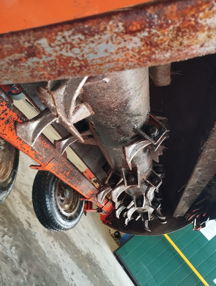 Trincia asse orrizontale usata Agrimaster RMU 280 - التقطيع جزازة: صورة 5 Trincia asse orrizontale usata Agrimaster RMU 280 - التقطيع جزازة: صورة 5