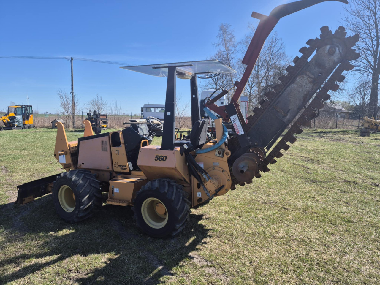 Case 560 - حفار خنادق: صورة 3 Case 560 - حفار خنادق: صورة 3