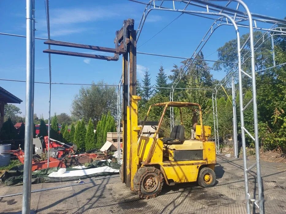 Caterpillar V60B - رافعة شوكية ديزل: صورة 4 Caterpillar V60B - رافعة شوكية ديزل: صورة 4