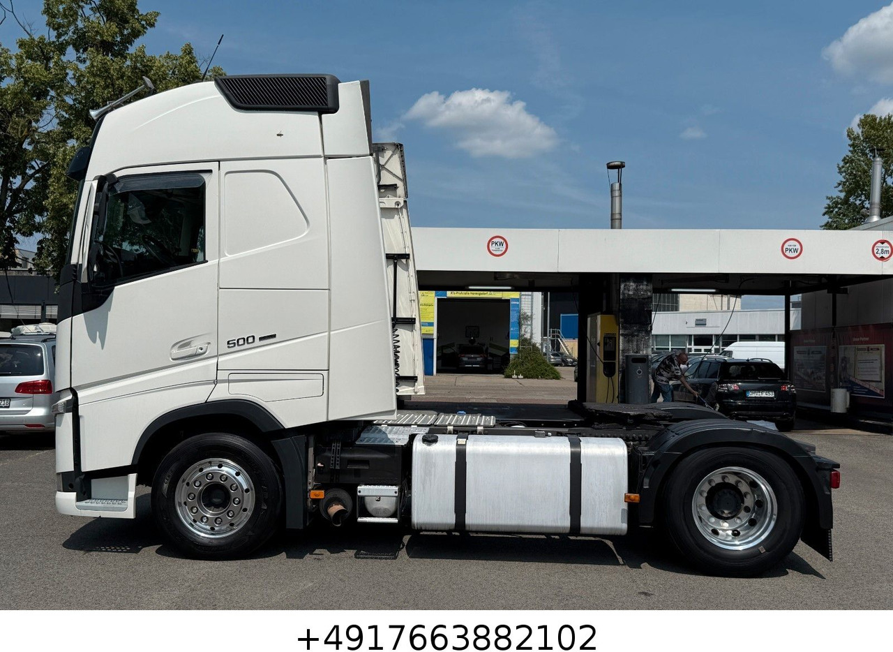 Volvo FH 500 Globetrotter - مقطورة السحب: صورة 2 Volvo FH 500 Globetrotter - مقطورة السحب: صورة 2