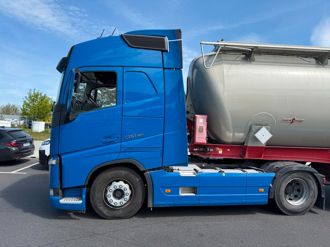 Volvo FH500 Globetrotter Standklima Produktion 2020 - مقطورة السحب: صورة 2 Volvo FH500 Globetrotter Standklima Produktion 2020 - مقطورة السحب: صورة 2