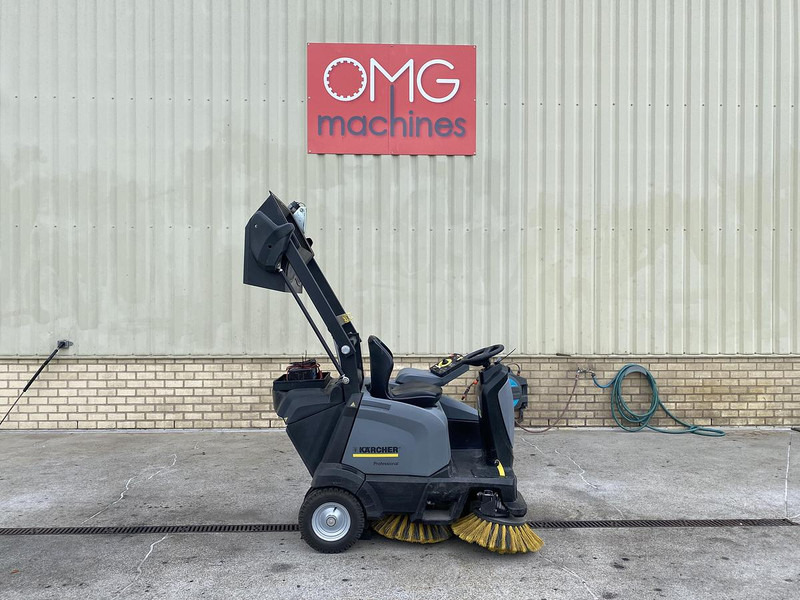 Kärcher KM 105/110 R Bp, Veegmachine, hoogkieper - سياره كنس شوارع: صورة 2 Kärcher KM 105/110 R Bp, Veegmachine, hoogkieper - سياره كنس شوارع: صورة 2