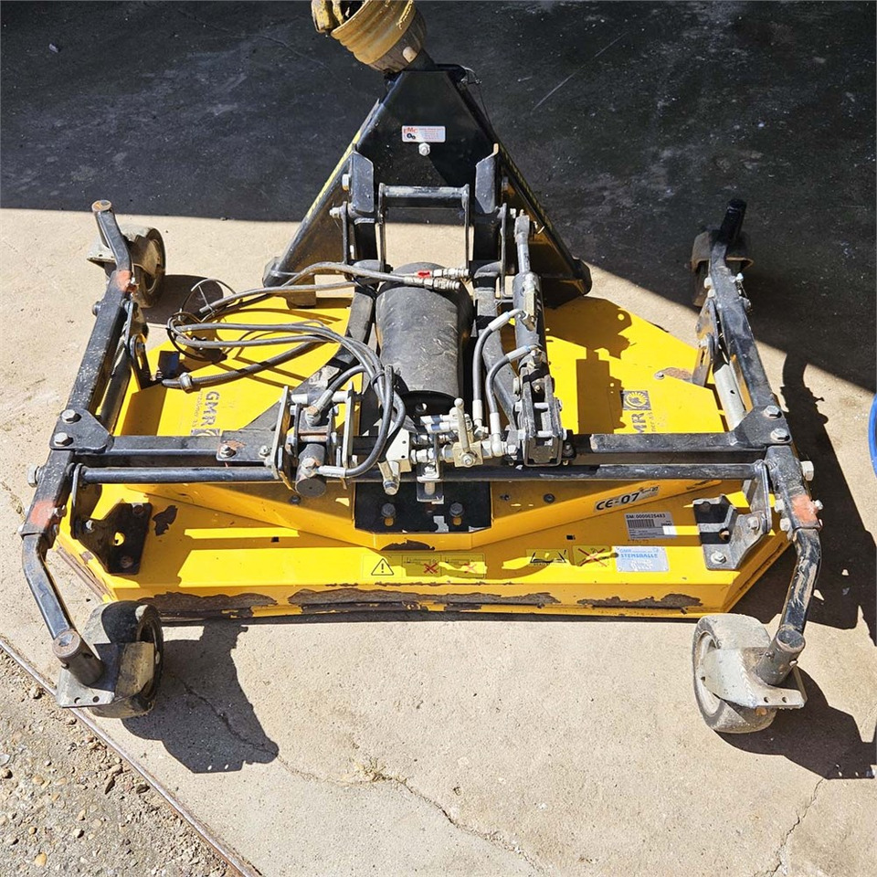 ABC FR1300LM - جزازة عشب الحدائق: صورة 2 ABC FR1300LM - جزازة عشب الحدائق: صورة 2