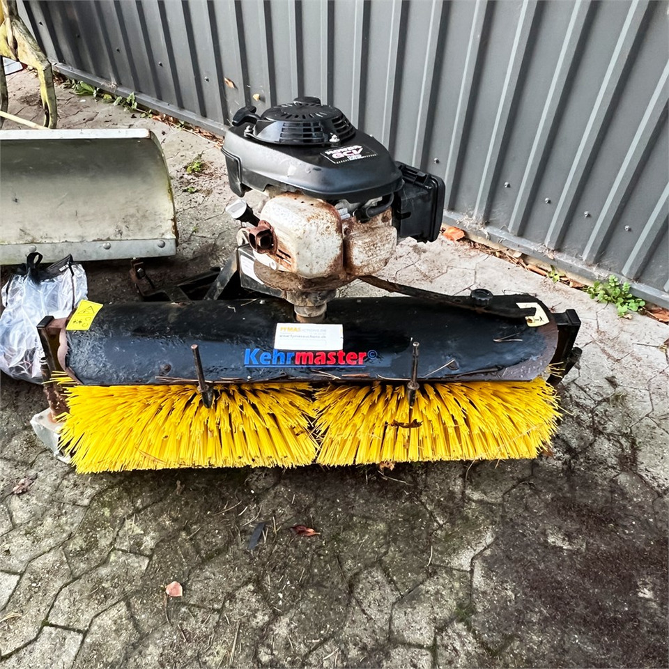 APV WD 40 M2 - عربة جميع التضاريس/ رباعية العجلات: صورة 5 APV WD 40 M2 - عربة جميع التضاريس/ رباعية العجلات: صورة 5