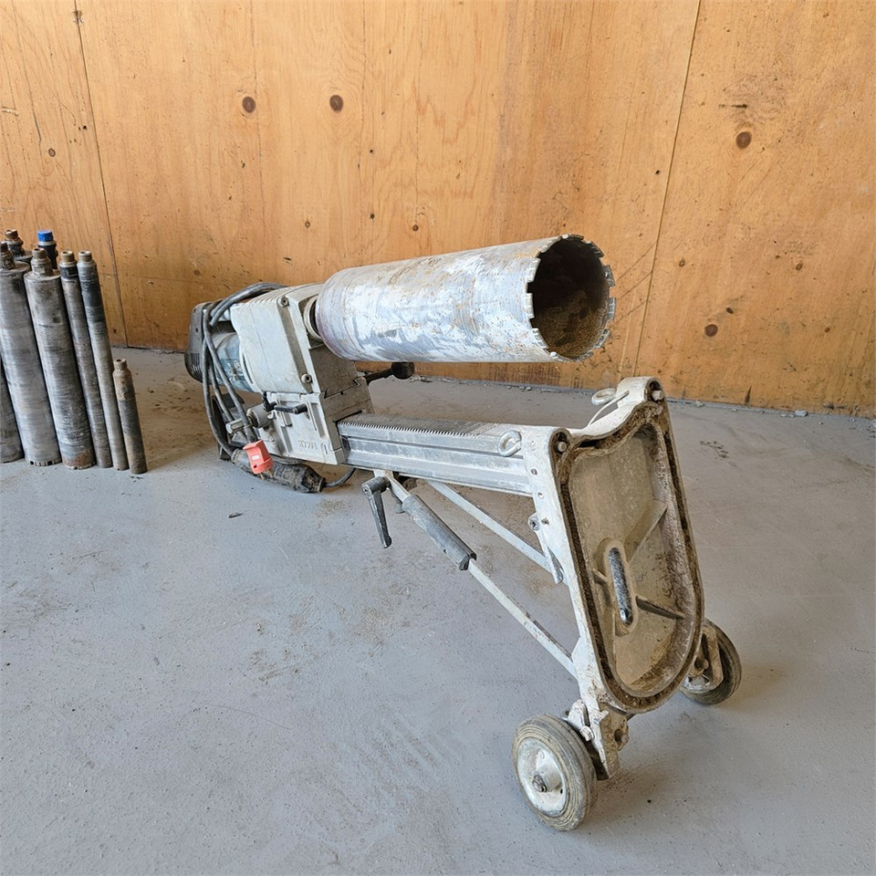 Bosch GDB 2500 WE - معدات الخرسانة: صورة 5 Bosch GDB 2500 WE - معدات الخرسانة: صورة 5