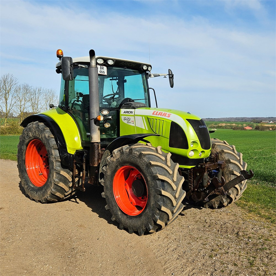 Claas ARION 640 - جرار: صورة 1 Claas ARION 640 - جرار: صورة 1