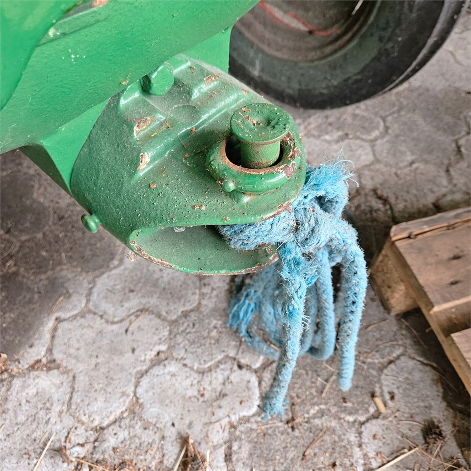 جرار Deutz D4005: صورة 16