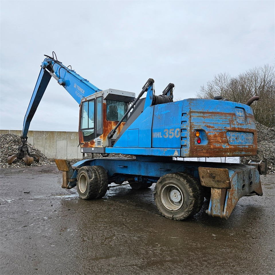 Fuchs MHL 350 D - آلة التعامل مع النفايات: صورة 1 Fuchs MHL 350 D - آلة التعامل مع النفايات: صورة 1