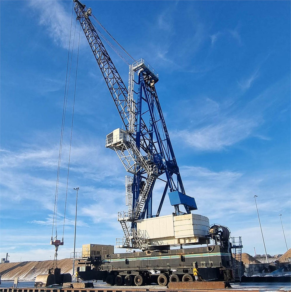 Gottwald HMK 360 E - رافعة برجية: صورة 1 Gottwald HMK 360 E - رافعة برجية: صورة 1