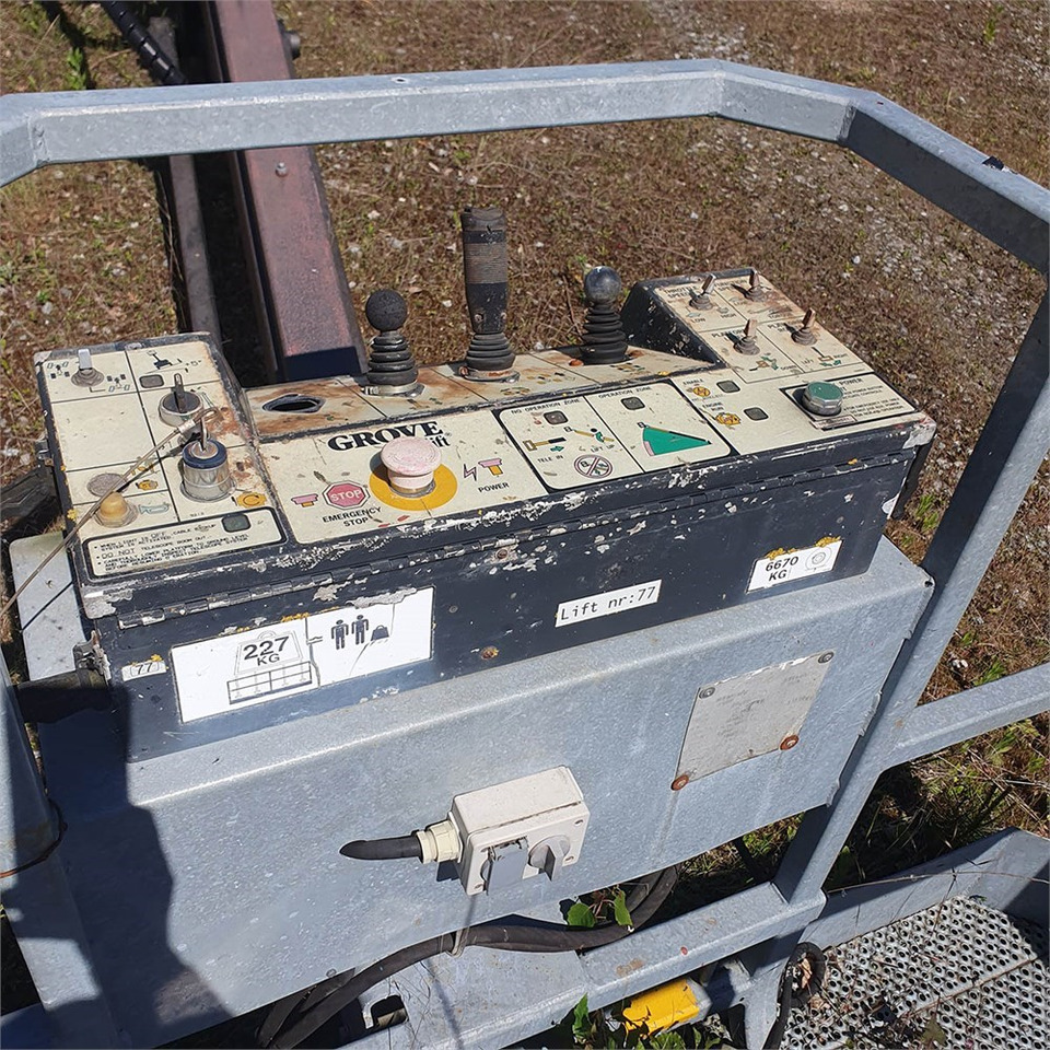 Grove MZ72 DXT - مرفاع تلسكوبي: صورة 4 Grove MZ72 DXT - مرفاع تلسكوبي: صورة 4