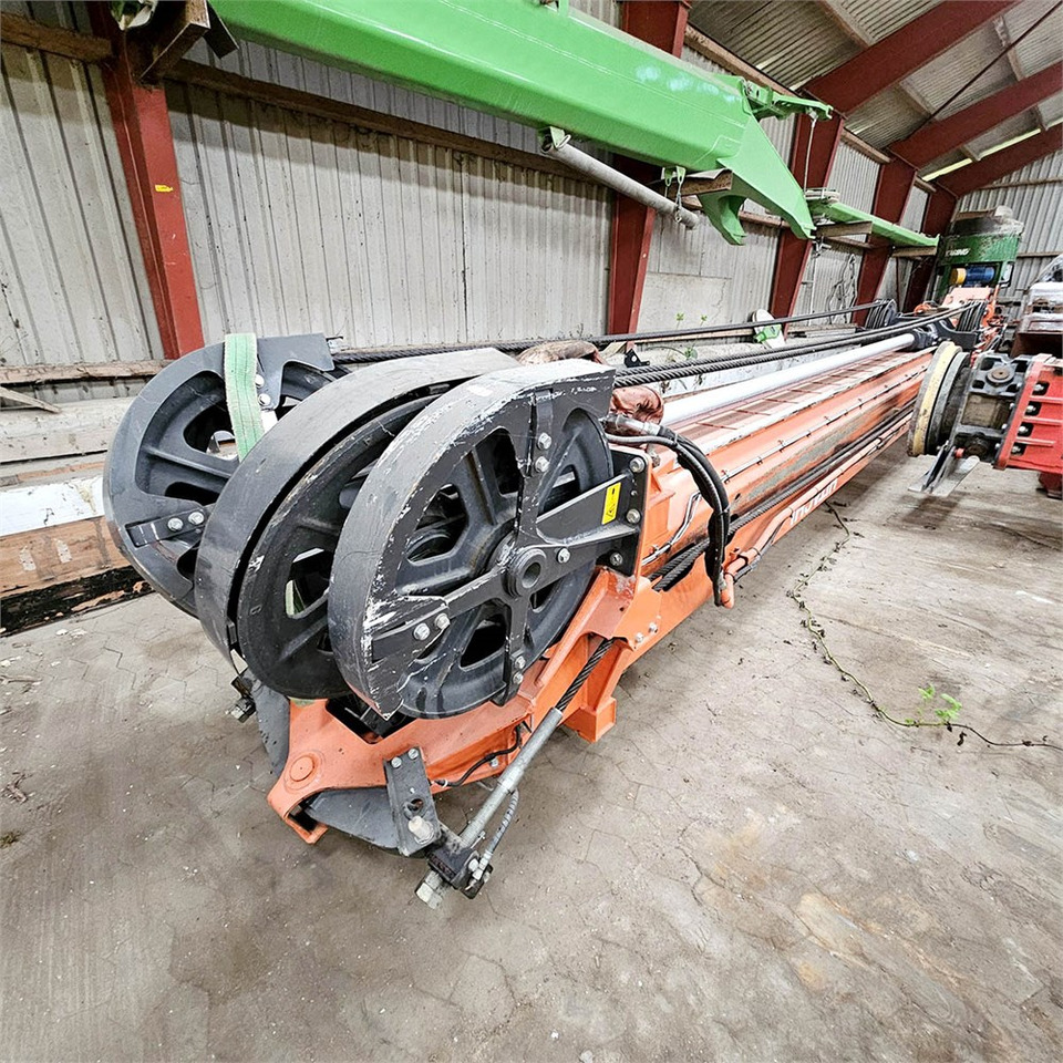 Hitachi ZX350 LC-6 CTA - حفار زاحف: صورة 5 Hitachi ZX350 LC-6 CTA - حفار زاحف: صورة 5