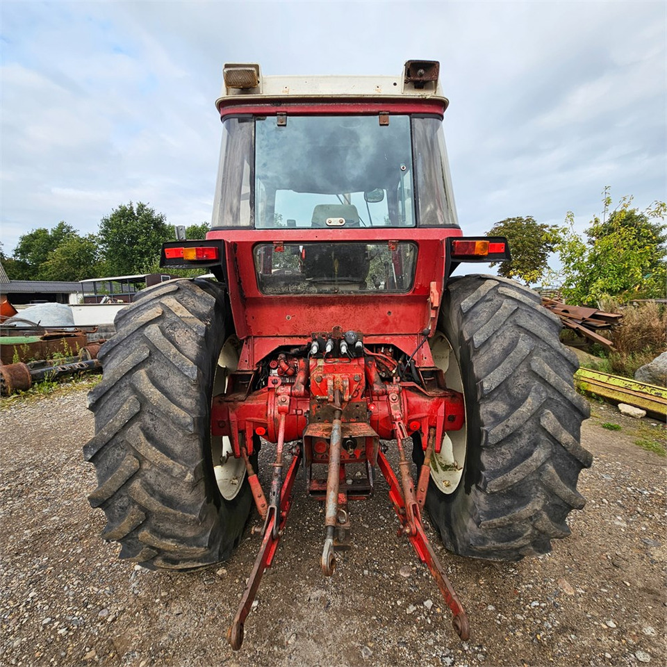 IH 1056 XL 2 WD - جرار: صورة 5 IH 1056 XL 2 WD - جرار: صورة 5