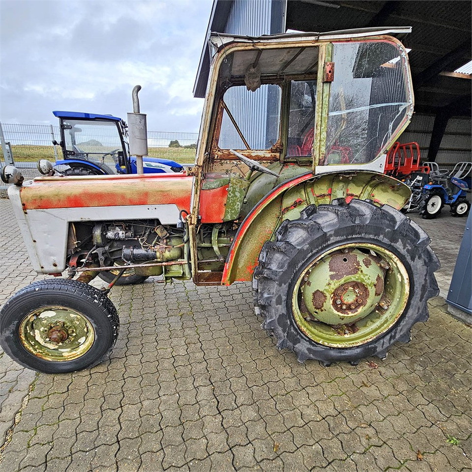 IH 276 - جرار: صورة 3 IH 276 - جرار: صورة 3