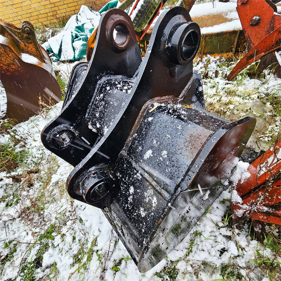 JCB 40 cm - بكت حفار - آلات الإنشاء: صورة 3 JCB 40 cm - بكت حفار - آلات الإنشاء: صورة 3