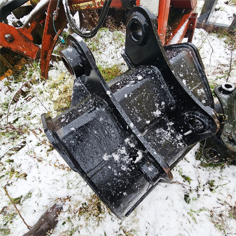 JCB 40 cm - بكت حفار - آلات الإنشاء: صورة 3 JCB 40 cm - بكت حفار - آلات الإنشاء: صورة 3