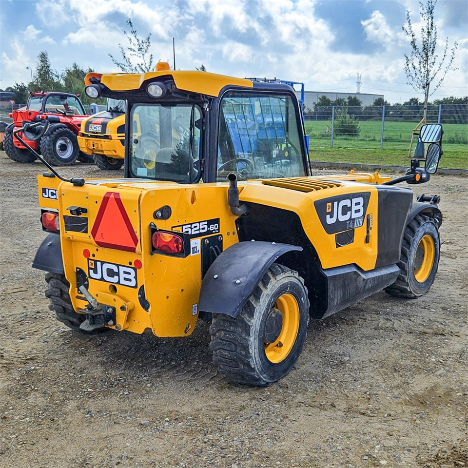 JCB 525-60T4 - آلة رفع ونقل تلسكوبية: صورة 5 JCB 525-60T4 - آلة رفع ونقل تلسكوبية: صورة 5