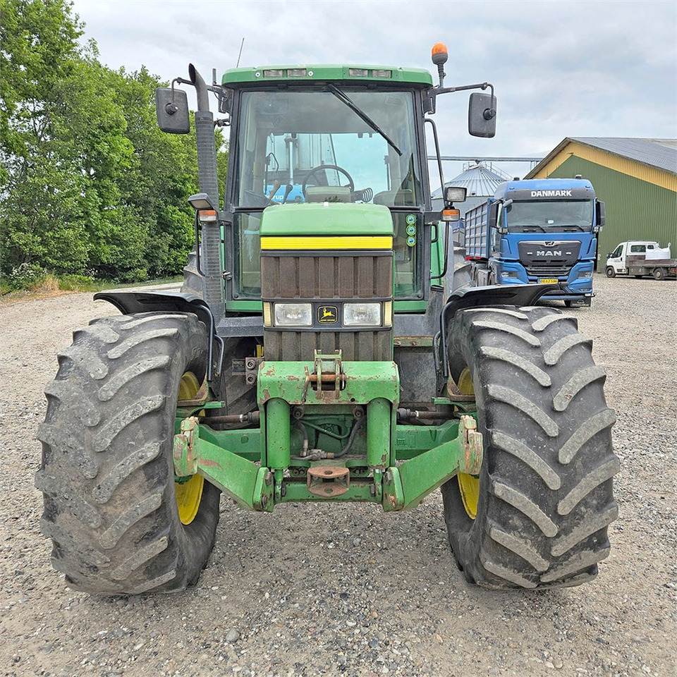 John Deere 6910 - جرار: صورة 4 John Deere 6910 - جرار: صورة 4