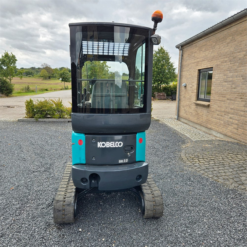 Kobelco SK17 SR-3 - حفار صغير: صورة 4 Kobelco SK17 SR-3 - حفار صغير: صورة 4