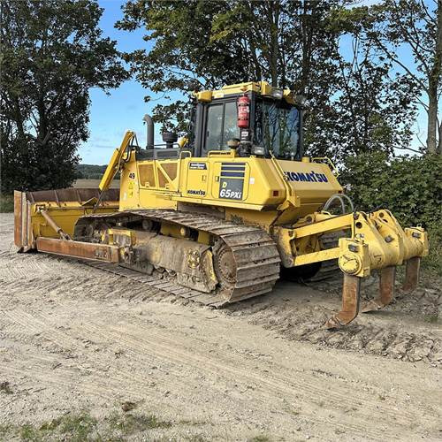 Komatsu D65 PXI-18 - بلدوزر: صورة 5 Komatsu D65 PXI-18 - بلدوزر: صورة 5