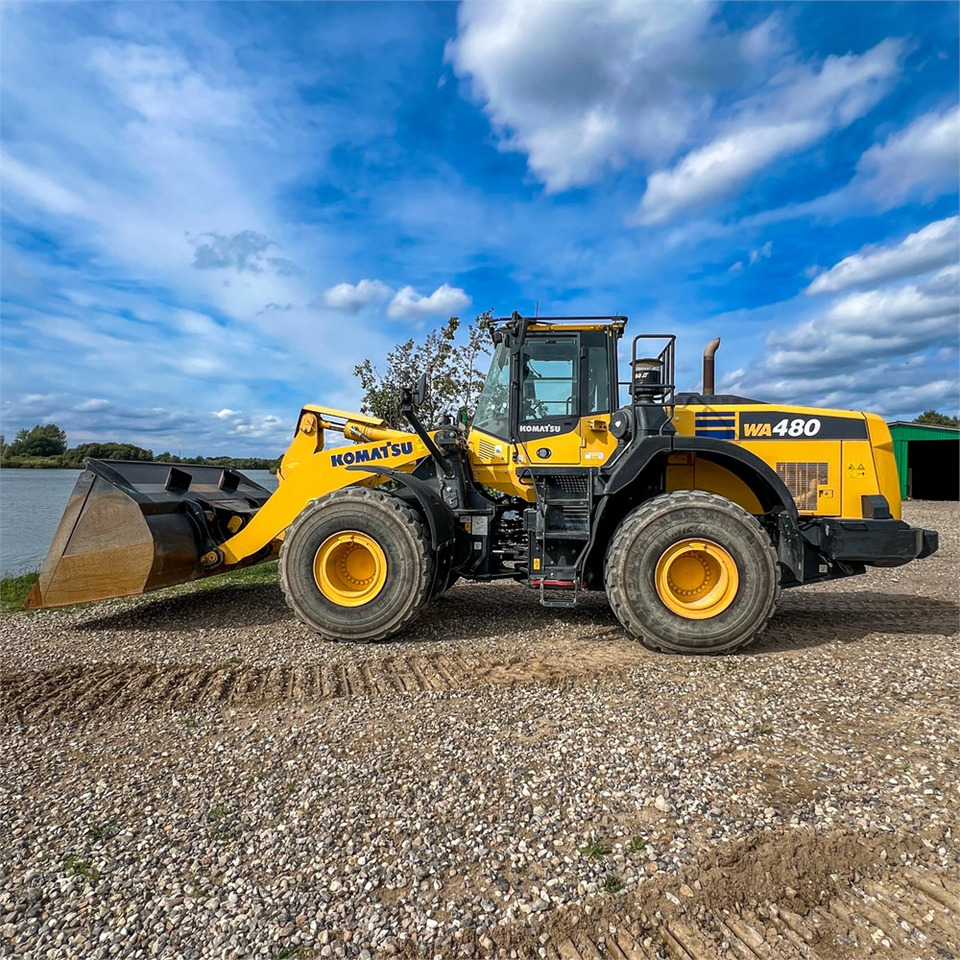 Komatsu WA480-8 - اللودر بعجل: صورة 3 Komatsu WA480-8 - اللودر بعجل: صورة 3