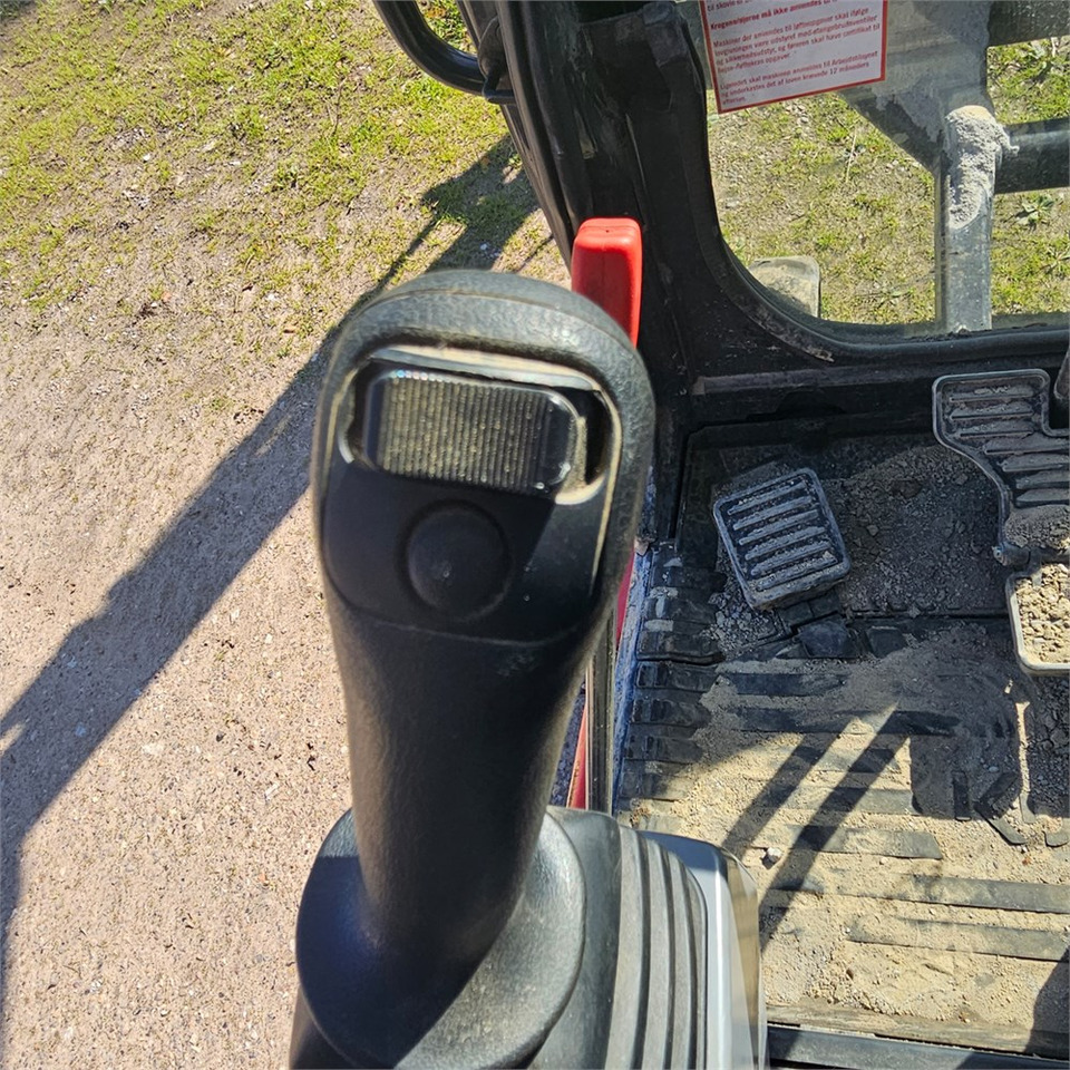 حفار صغير Kubota KX037-4: صورة 12