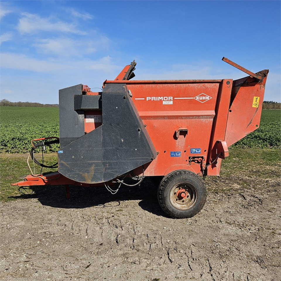 Kuhn PRI 3560 - معدات الماشية: صورة 2 Kuhn PRI 3560 - معدات الماشية: صورة 2