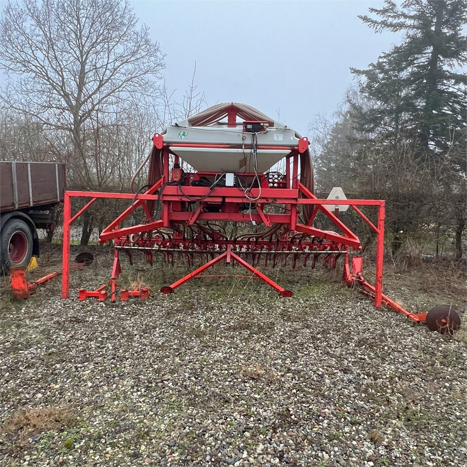 Kuhn Venta Ti - آلة بذر: صورة 3 Kuhn Venta Ti - آلة بذر: صورة 3