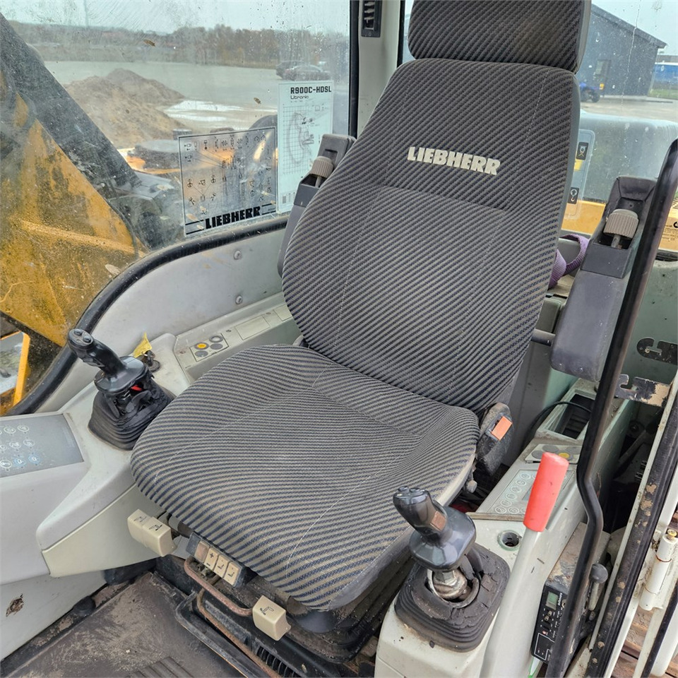 حفار زاحف Liebherr R900 C Litronic: صورة 11