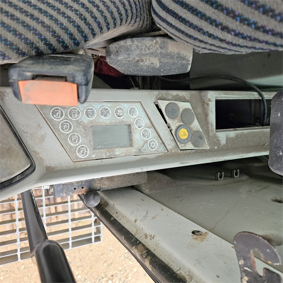 حفار زاحف Liebherr R900 C Litronic: صورة 16