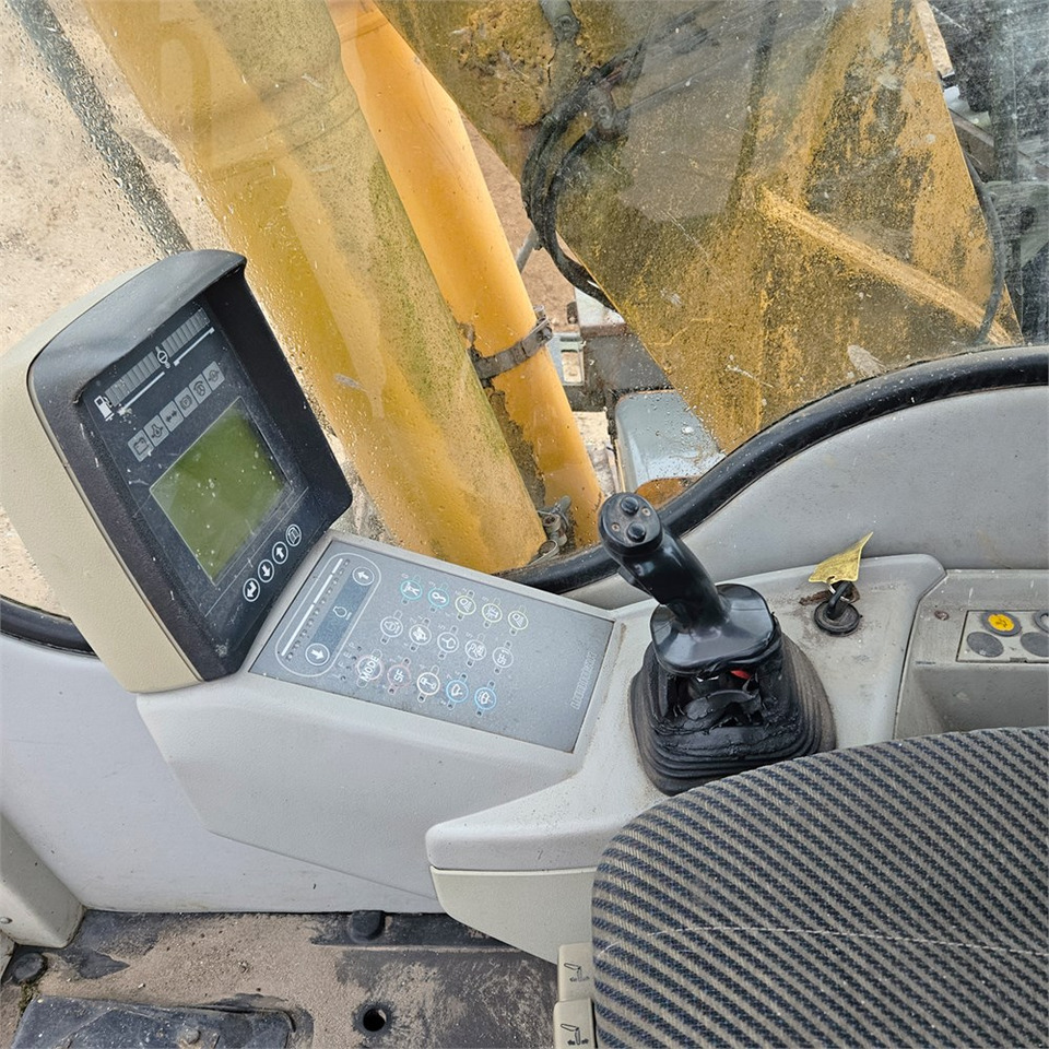 حفار زاحف Liebherr R900 C Litronic: صورة 12