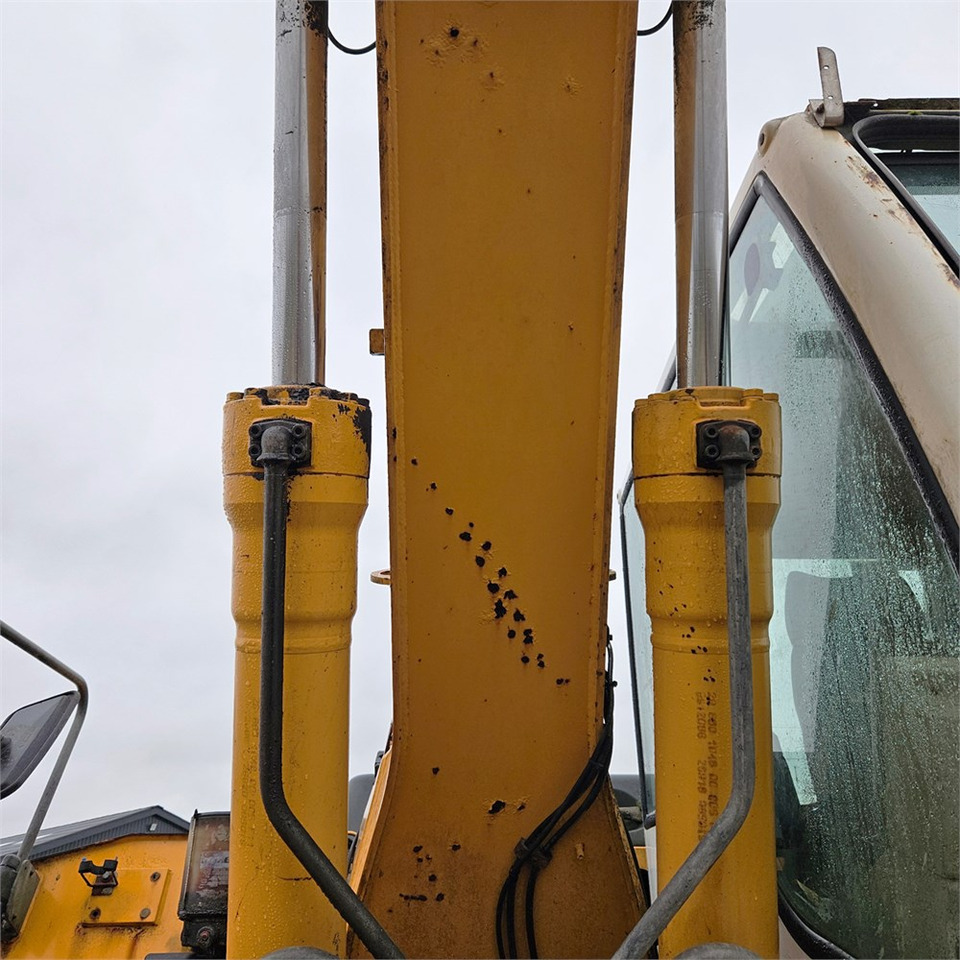 حفار زاحف Liebherr R900 C Litronic: صورة 21