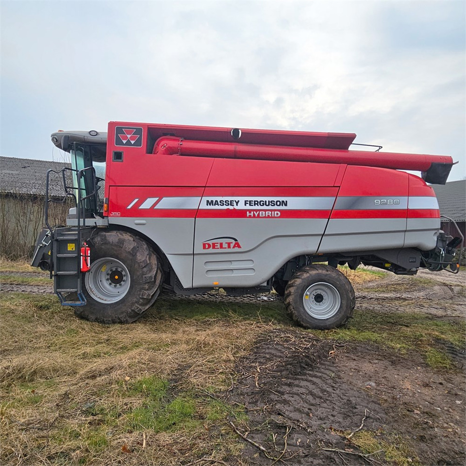 Massey Ferguson 9280 Hybrid - آلات الحصاد: صورة 2 Massey Ferguson 9280 Hybrid - آلات الحصاد: صورة 2