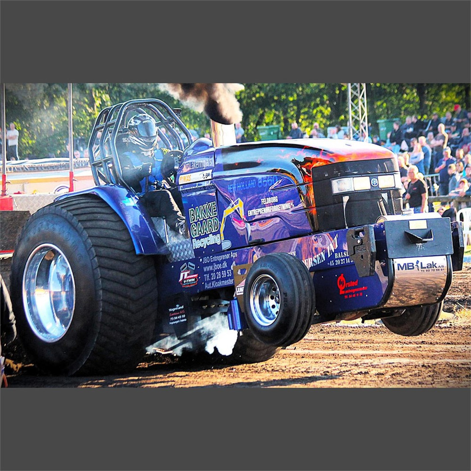 New Holland Feldborg El Diablo - جرار: صورة 1 New Holland Feldborg El Diablo - جرار: صورة 1