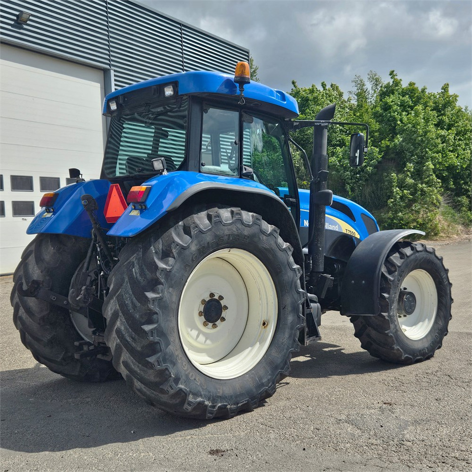 New Holland T7550 - جرار: صورة 5 New Holland T7550 - جرار: صورة 5