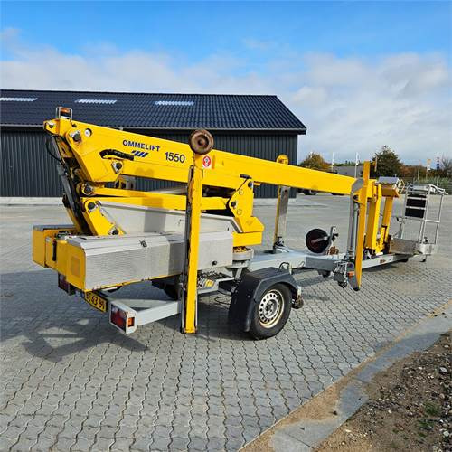 Omme 1550 EXB - منصة العمل الجوية مقطورة: صورة 1 Omme 1550 EXB - منصة العمل الجوية مقطورة: صورة 1