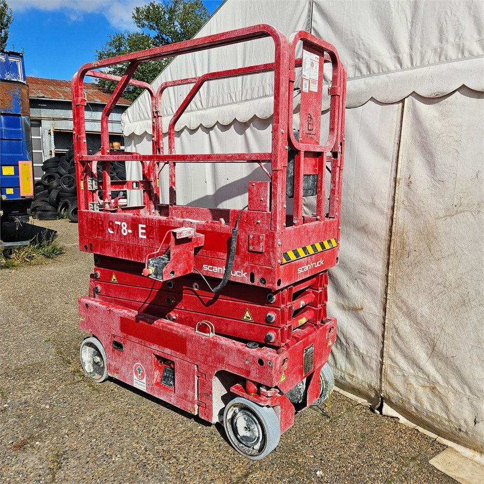 PB Lifttechnik ZS0607AC - مرفاع مقصي: صورة 3 PB Lifttechnik ZS0607AC - مرفاع مقصي: صورة 3