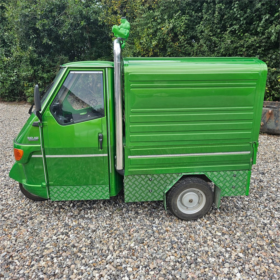Piaggio APE 50 VAN - دراجة نارية: صورة 2 Piaggio APE 50 VAN - دراجة نارية: صورة 2