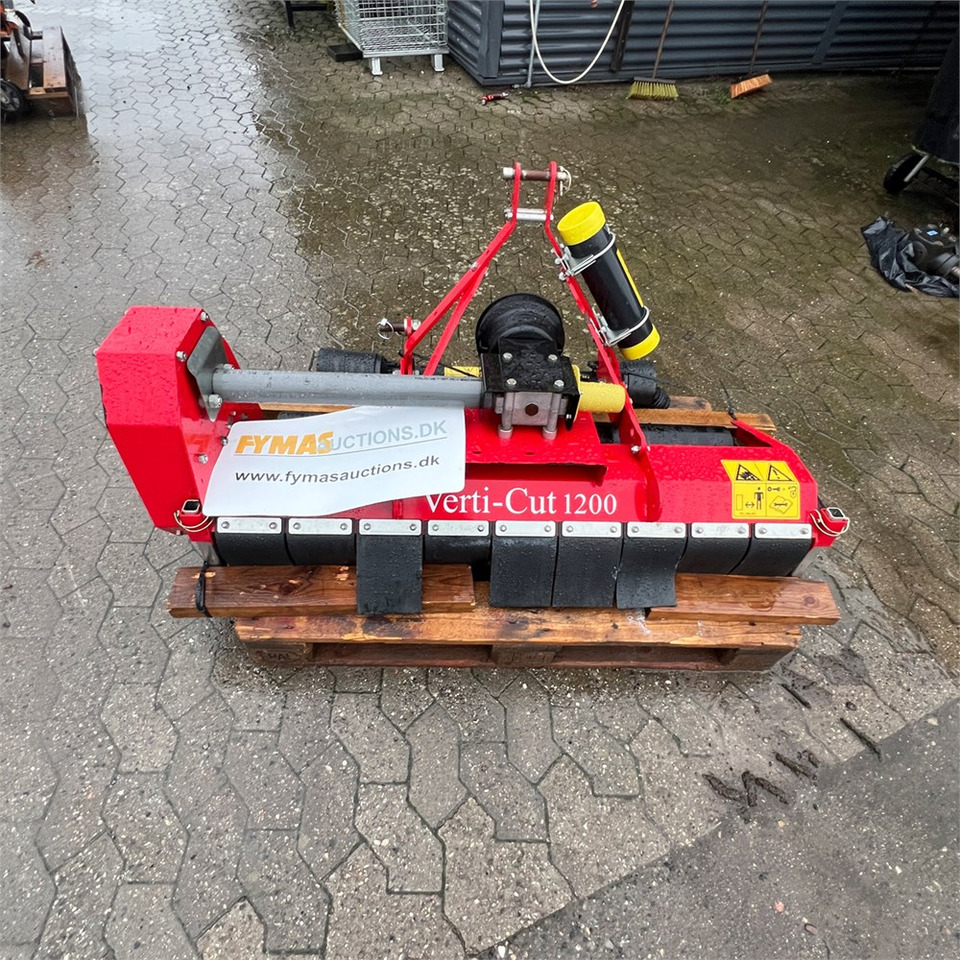 Redexim VC1200 - جزازة عشب الحدائق: صورة 1 Redexim VC1200 - جزازة عشب الحدائق: صورة 1